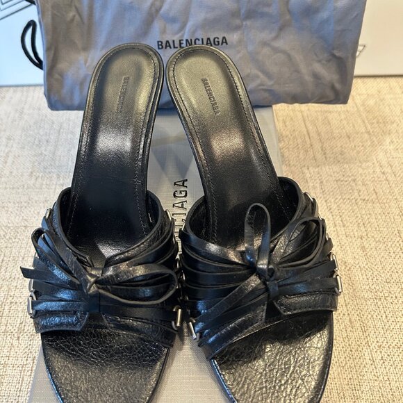 Balenciaga Cagole 70 Leather Mule in Arena Lambskin Black - Picture 9 of 10